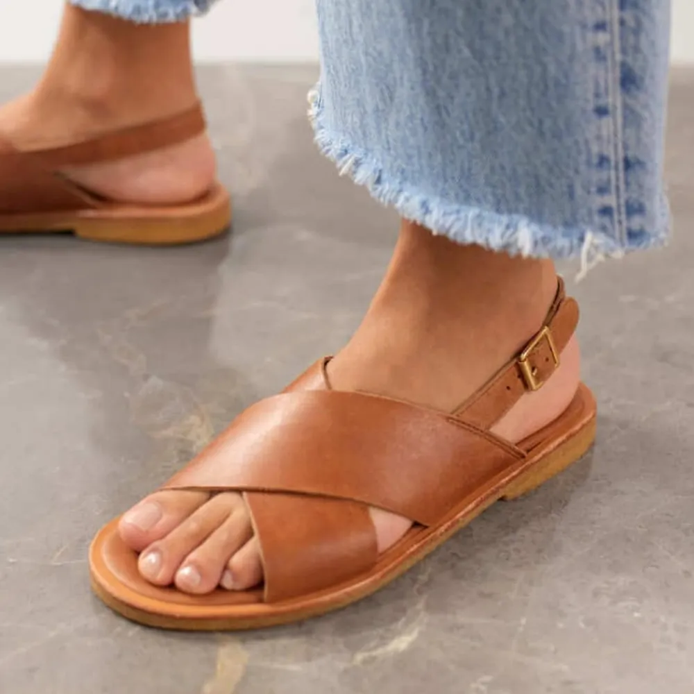 Angulus Sandal Dame